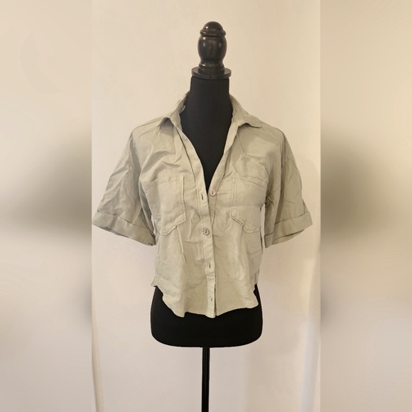 Zara Cropped Linen Button-Up Shirt | Sage Green | Size S NWT - Picture 1 of 6